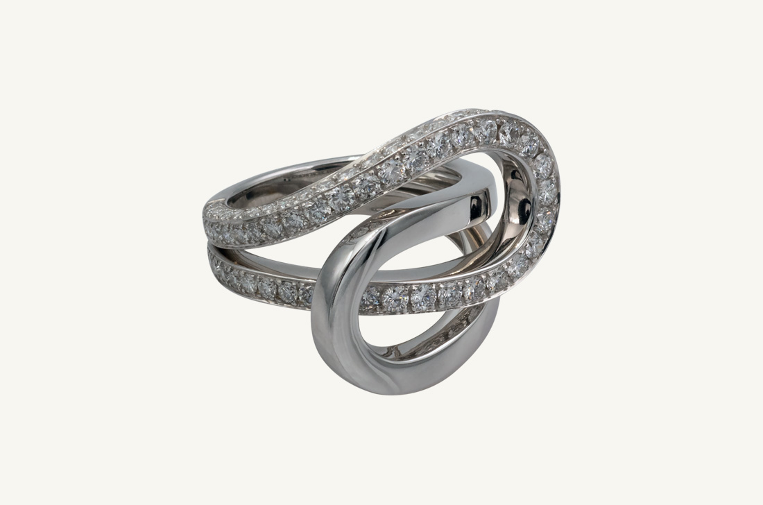 Ring White gold and diamonds