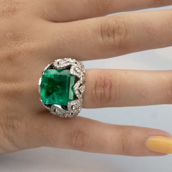 Emerald Lace Ring