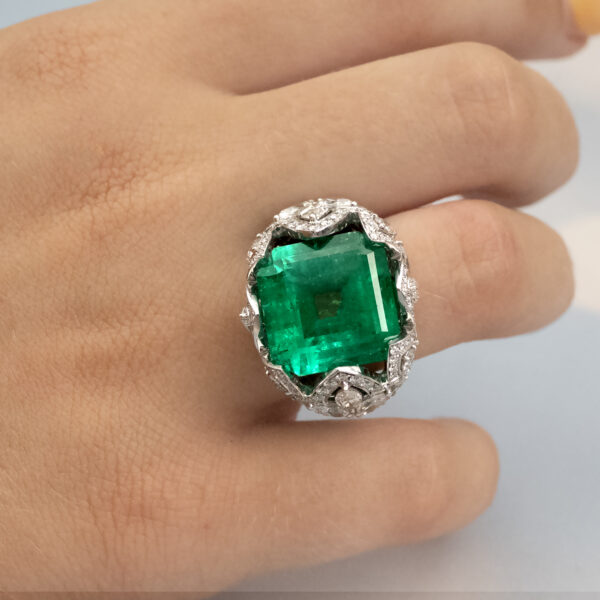 Emerald Lace Ring