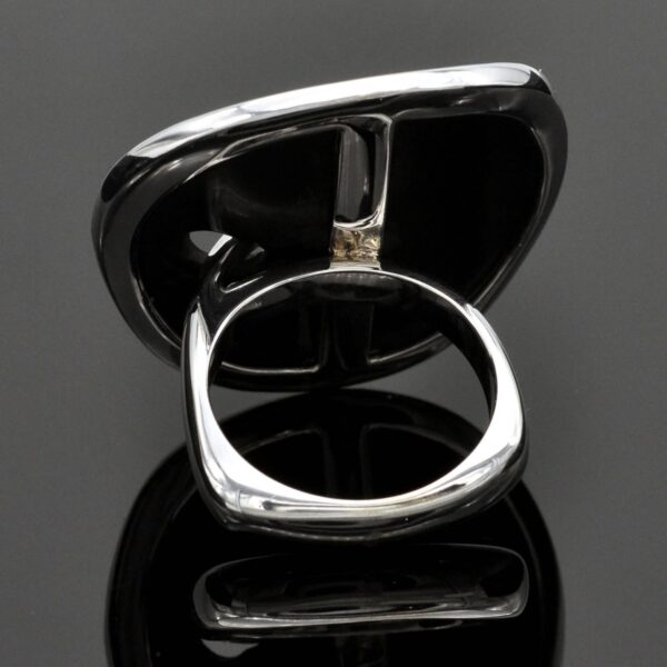 Midnight Ring