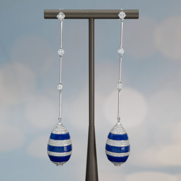 Lapis Lazuli Diamond Drop Earrings White gold drop earrings with lapis lazuli egg-shaped drops and pavé-set diamond accents