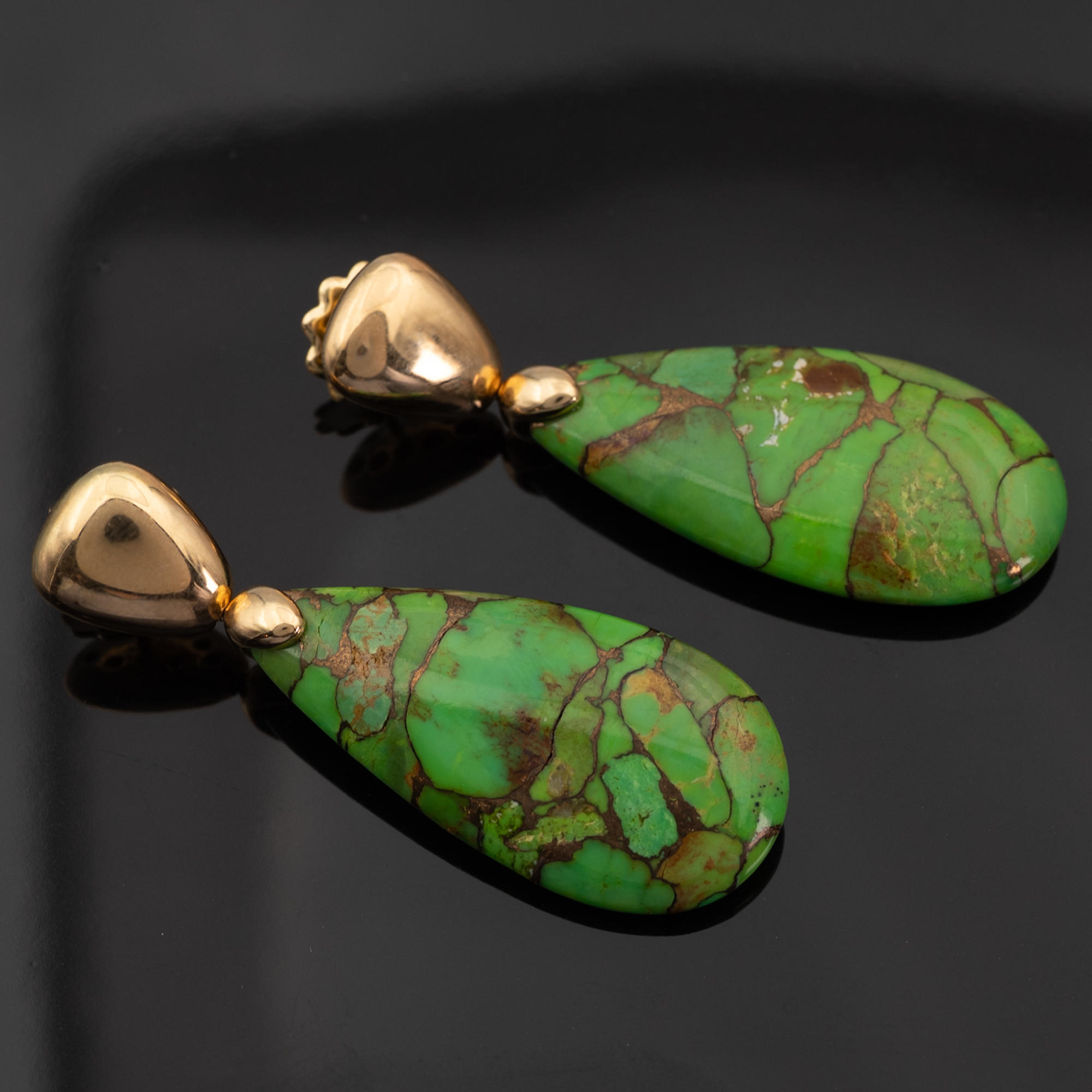 Apple green turquoise drop earrings in yellow gold with sculptural fittings and natural veining